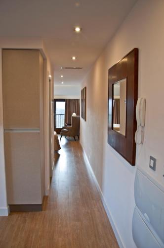 One-Bedroom Apartment (3 Adults) image 10