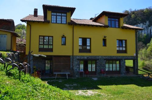 Accommodation in Gamonedo de Cangas