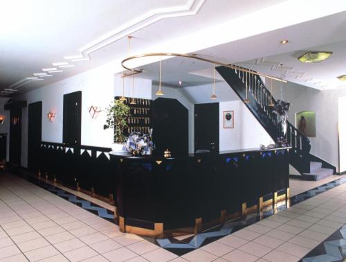 ล็อบบี้, Hotel Goldener Hirsch in รูทเท