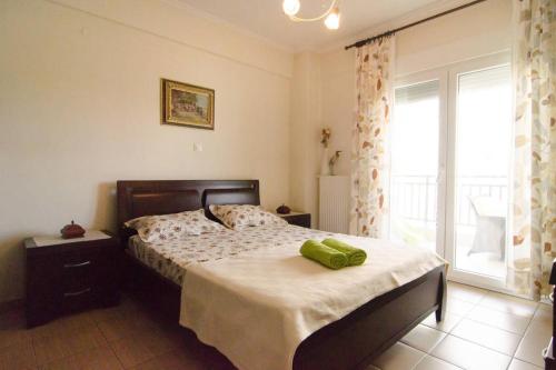  Lovely apartment by the sea in Agía Triás