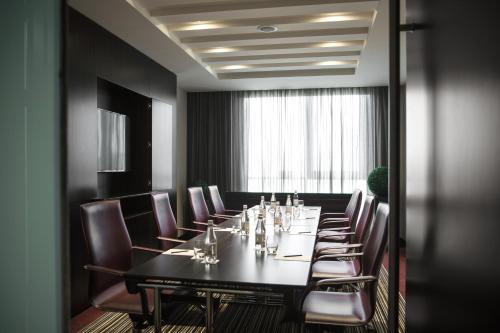 Centro Salama Jeddah by Rotana - image 13