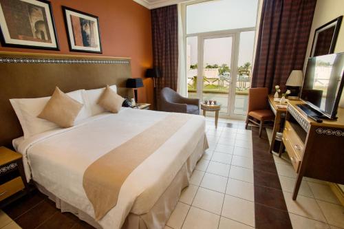 Copthorne Al Jahra Hotel & Resort - image 5