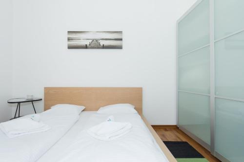Apartments Świnoujście Center IV by Renters - image 5