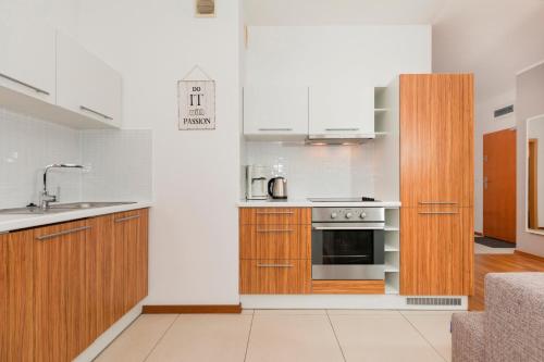 Apartments Świnoujście Center IV by Renters - image 6