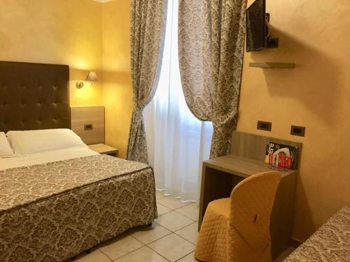 Hotel Assisi - image 11