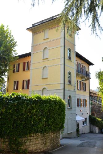 Hotel Quarcino, Como bei Vertemate