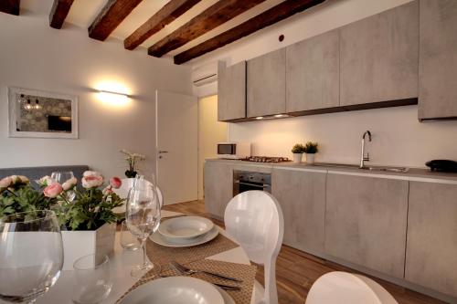 Castello - Laguna Luxury Residence - main image