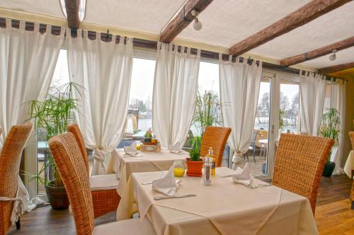 Restaurant, Hotel Seestuben in Grossvassach