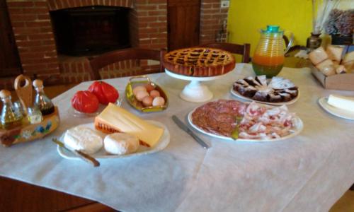 餐飲選擇, AGRITURISMO NIZUR'IN in 羅卡韋拉諾