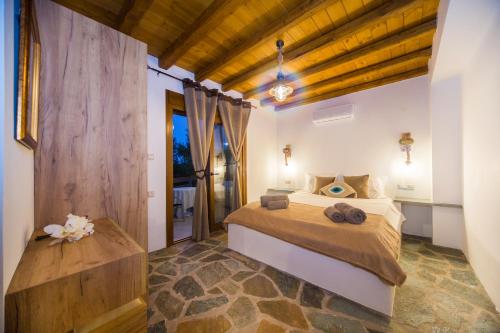 Pitropos Garden Pitropos Garden