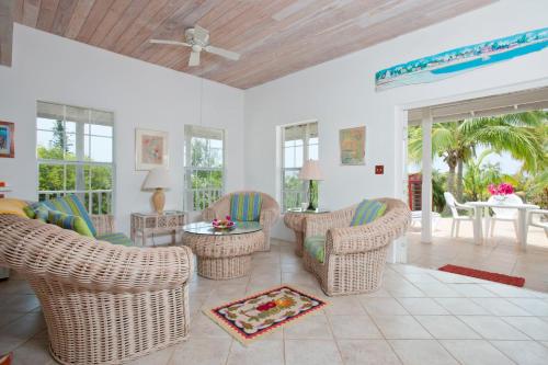 Rocks Retreat by Eleuthera Vacation Rentals