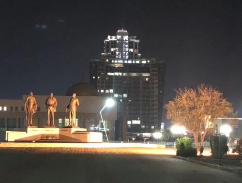 Urban Awe Apartment- iTowers 18th Floor Urban Awe Apartment- iTowers 18th Floor