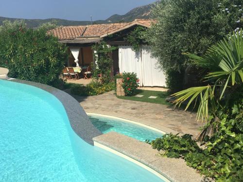 Villa Borgo - Chia, Chia (photo 10)