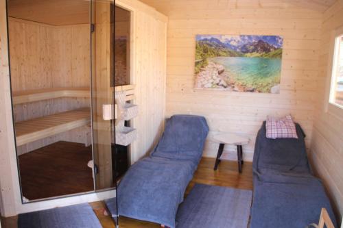 Gyógyfürdő, Holzhauszeit in Laudenbach