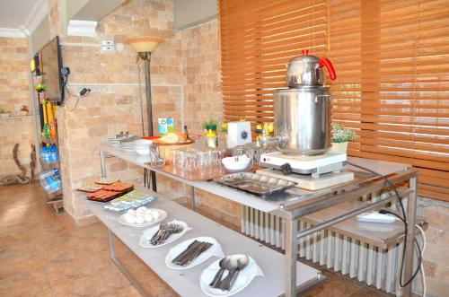 Elite Hotel City Center Saray Bed and Breakfast - 편의 시설/서비스