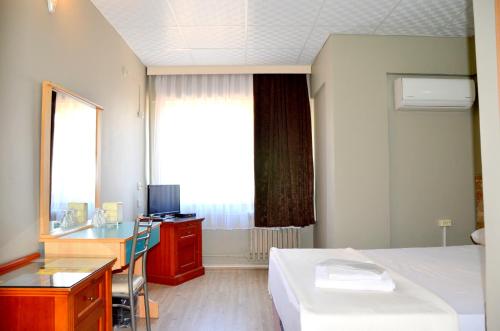 Elit Hotel Saray - Tap to explore photos