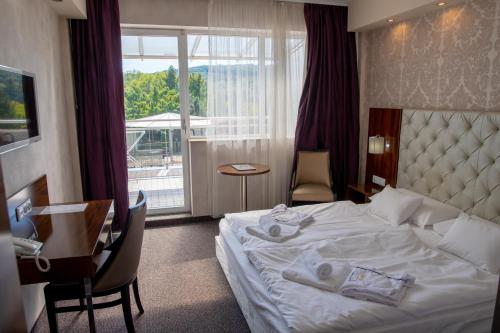 Bástya Wellness Hotel Superior - image 2