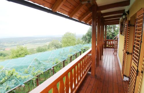 ทัศนียภาพ, Vineyard Cottage Stepan in โดเลนจ์สเกโทพลิซ