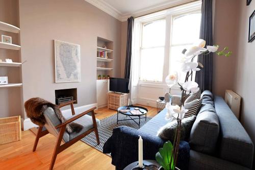 Edinburgh City Centre Apartment (sleeps 5), , Edinburgh and the Lothians