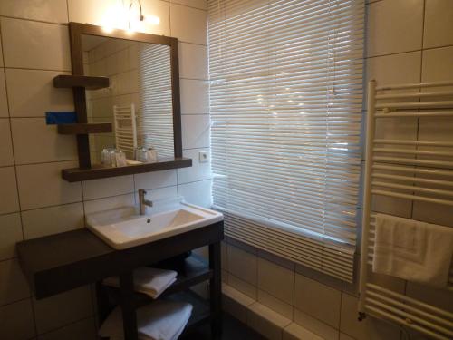 La Cour du Bailli Suites & Spa - image 2