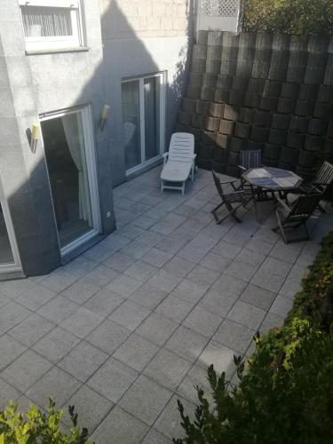 Balcony/terrace, Moderne Wohnung in Elz in Elz