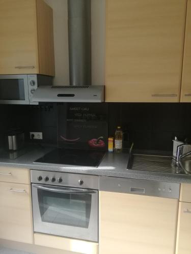 Kitchen, Moderne Wohnung in Elz in Elz