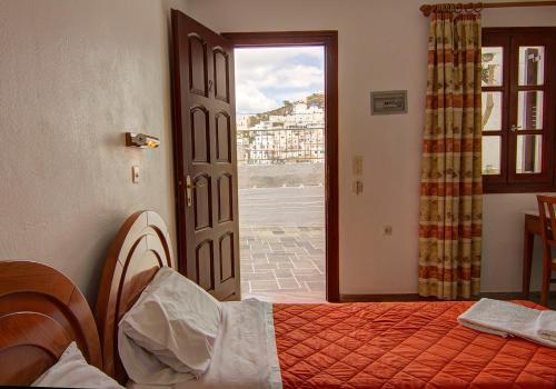 Hotel Lofos - The Hill - image 4