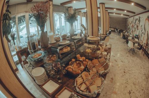 อาหารและเครื่องดื่ม, Hotel Marambaia Cabecudas - frente mar in อิตาไช