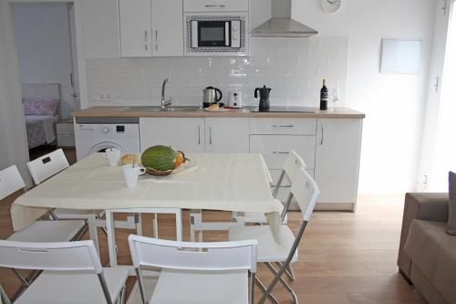 Apartamentos Angelita Plaza Beach 2