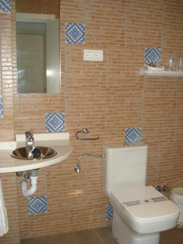 Single Room image 2