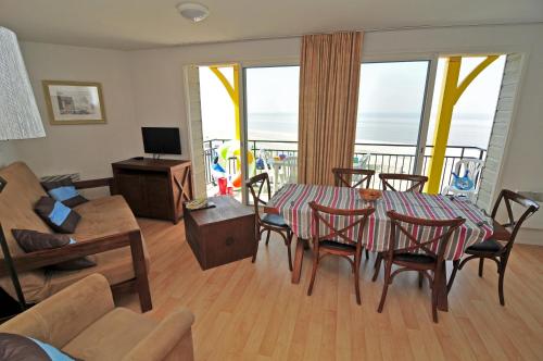 Madame Vacances Les Terrasses De La Plage - image 11