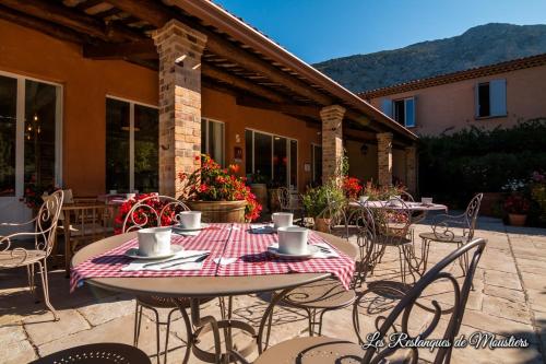 Hotel Les Restanques De Moustiers - image 10