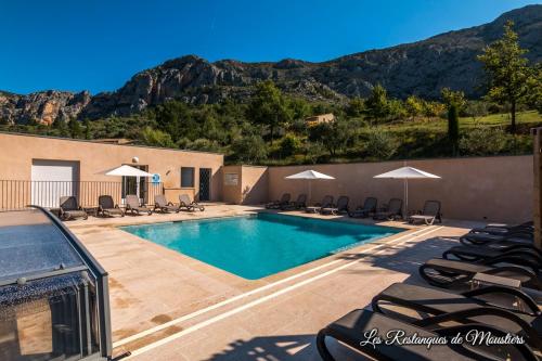 Hotel Les Restanques De Moustiers - image 3
