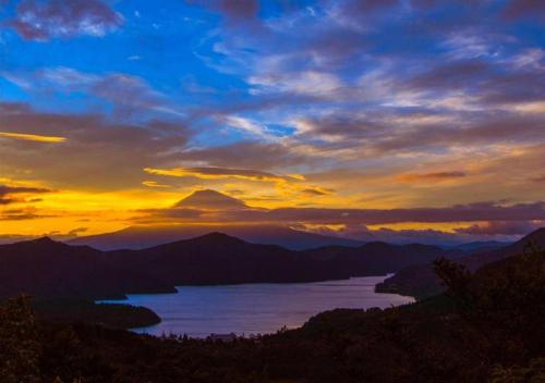 Hakone Nanase formerly known as Manatei Hakone