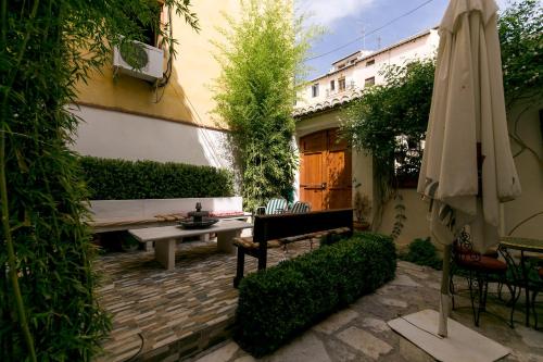 Charming Andalusian House - free parking Charming Andalusian House - free parking