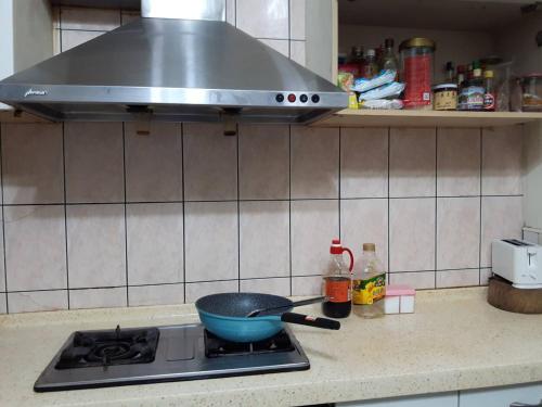 Kitchen, Dai Yi Shia B&B in Siuolin Township