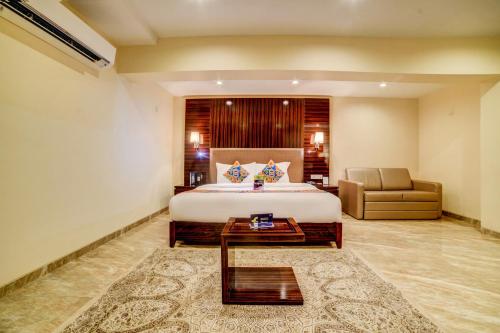 (Sanitised) Suite image 3