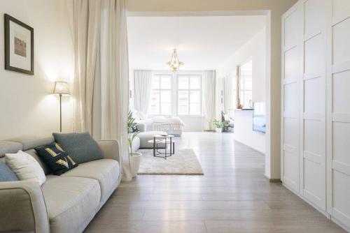 Stylish, Light-Filled Home in the Historic Center, Praha (fotografie 6)