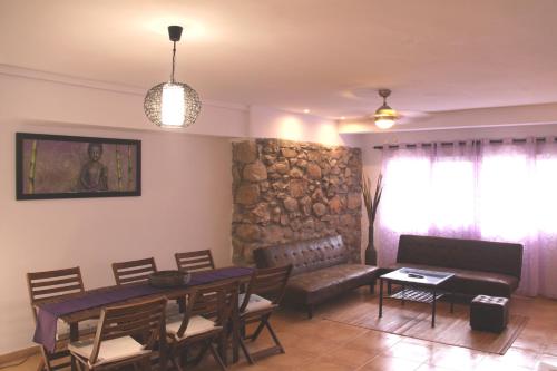 A Orillas Del Lago - image 4