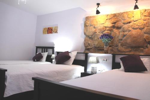 A Orillas Del Lago - image 3