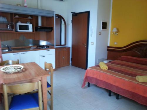Residence La Villetta - image 11