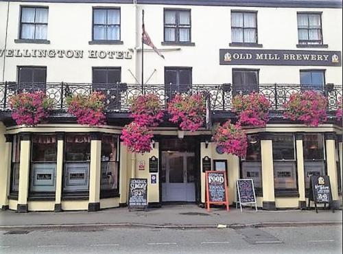 The Wellington Hotel - Howden