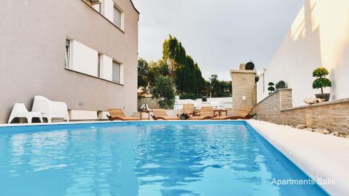 Salis Apartments - image 7