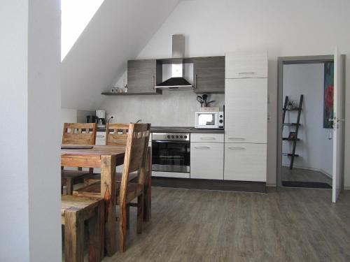 Dilger Apartments 3