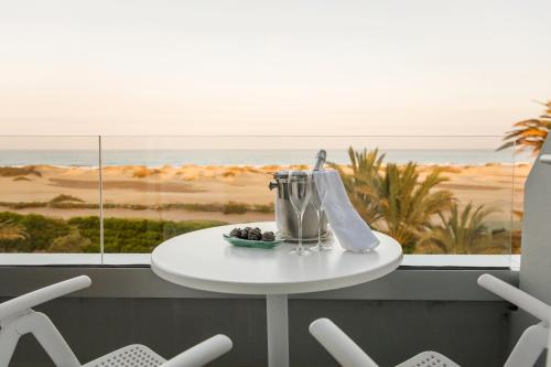 Photo 21 Santa Mónica Suites Hotel