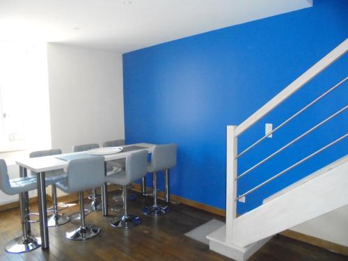 บริการและสิ่งอำนวยความสะดวก, Relais de la truffière (Relais de la truffiere) in โวก็ออต