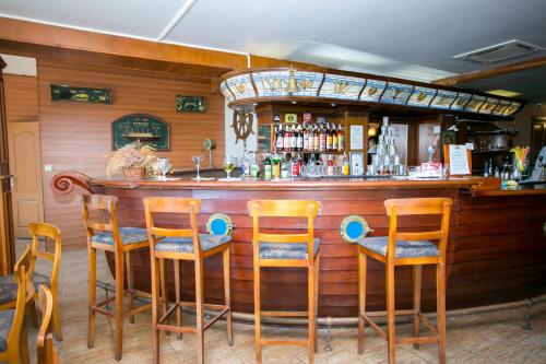 Chaika Beach Resort - image 4