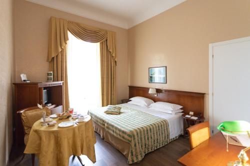 Deluxe Double or Twin Room with Balcony