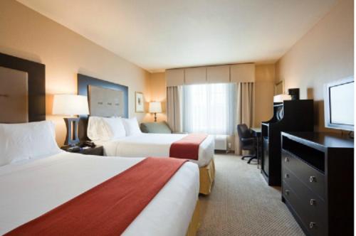 Holiday Inn Express and Suites Bossier City Louisiana Downs