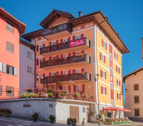 . Albergo Corona